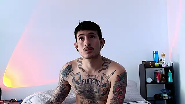 Snapshot of anika_lowen02 chatting on December 2024 05:30:02 PM anika lowen02 online show from December 2024 05:30:02 PM