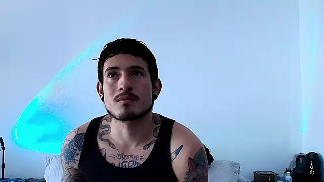 Snapshot of anika_lowen02 chatting on January 2025 02:46:01 PM anika lowen02 online show from January 2025 02:46:01 PM