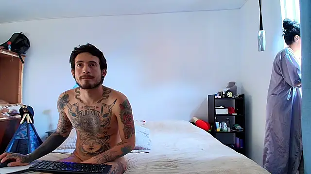 Snapshot of anika_lowen02 chatting on February 2025 06:06:01 PM anika lowen02 online show from February 2025 06:06:01 PM