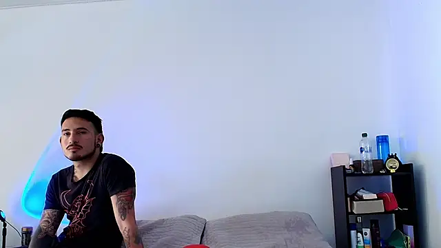 Snapshot of anika_lowen02 chatting on March 2025 02:45:01 PM anika lowen02 online show from March 2025 02:45:01 PM