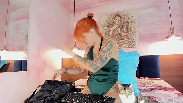 MelaniieRoux online show from February 2026 07:50:02 PM