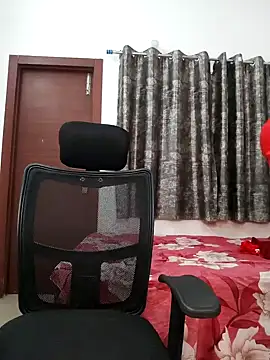 Snapshot of sanaya_baby chatting on December 2024 08:45:02 PM sanaya baby online show from December 2024 08:45:02 PM