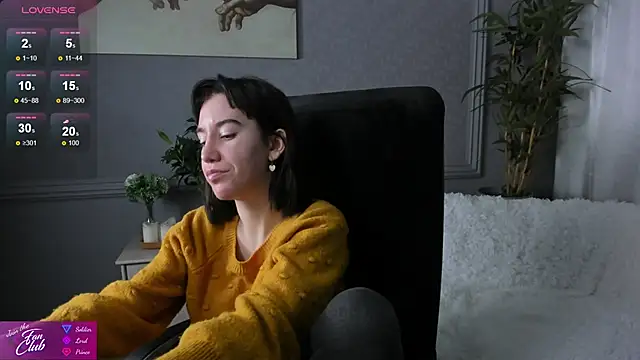 Belle Via online show from December 2024 04:43:01 PM