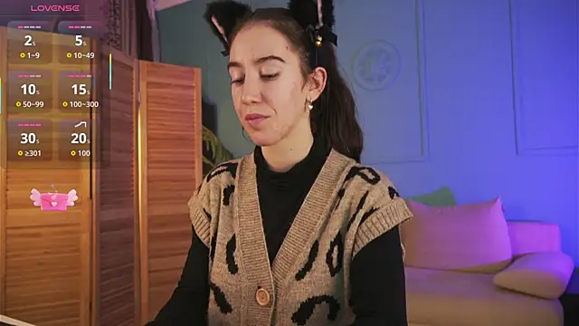 Belle Via online show from December 2025 03:40:02 PM