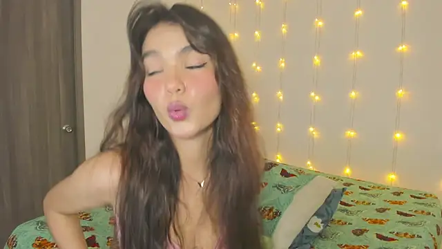 jessii ca online show from October 2025 09:16:01 PM
