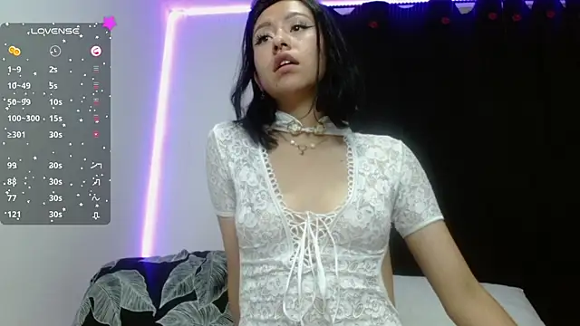 Snapshot of Anne_Nicholson chatting on December 2024 02:19:01 AM Anne Nicholson online show from December 2024 02:19:01 AM