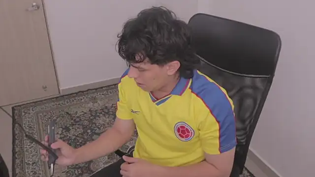 Tony Hoffa online show from December 2025 07:21:02 PM