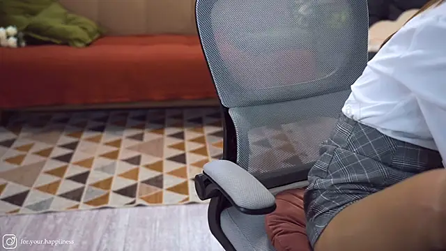 Feral Berrry  online show from October 2025 07:50:02 AM