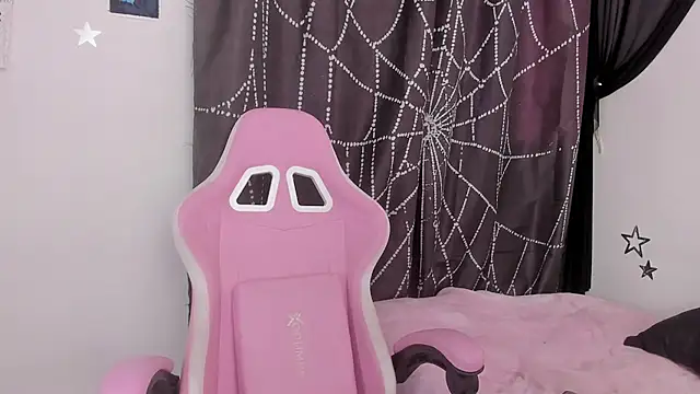 Snapshot of AlyRoses chatting on March 2026 10:38:02 PM AlyRoses online show from March 2026 10:38:02 PM