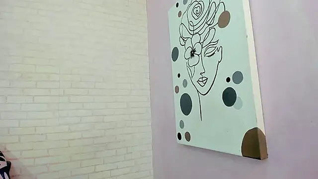 Tiffany mendez online show from September 2025 12:05:01 PM