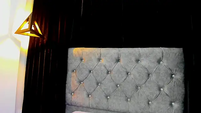 Snapshot of JulessCornett chatting on March 2025 02:56:02 AM JulessCornett online show from March 2025 02:56:02 AM