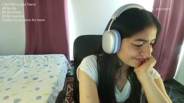 ChloeSanchezx online show from March 2026 07:31:01 PM