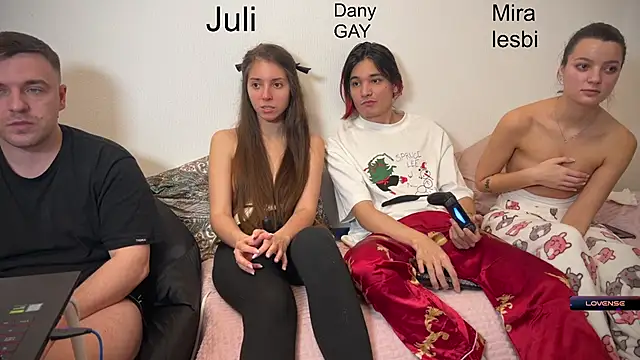 fcjuicy pussy online show from January 2025 04:39:01 PM