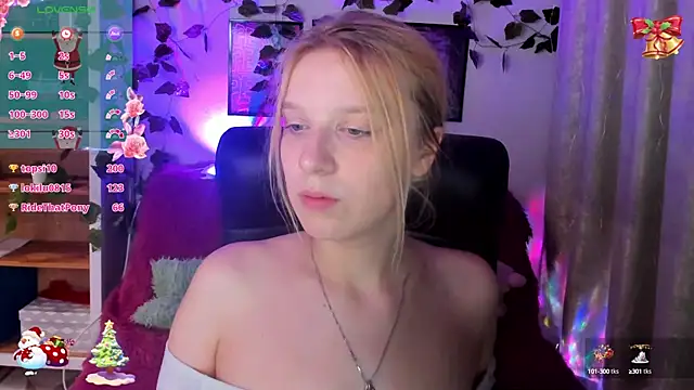 KarambaMoon online show from December 2024 11:30:01 PM