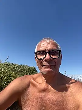 Snapshot of 4n4l1zz4m1 chatting on May 2026 02:24:02 PM 4n4l1zz4m1 online show from May 2026 02:24:02 PM
