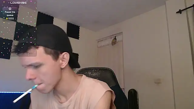 bryamado69 online show from December 2025 12:59:02 AM