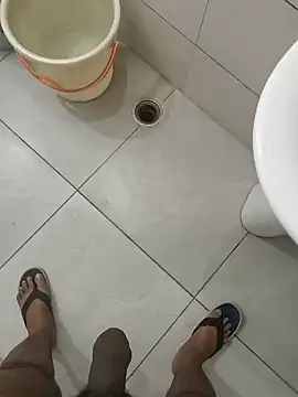 Snapshot of Gururonny07 chatting on January 2025 01:10:01 AM Gururonny07 online show from January 2025 01:10:01 AM