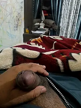 Snapshot of Gururonny07 chatting on February 2025 05:24:01 PM Gururonny07 online show from February 2025 05:24:01 PM