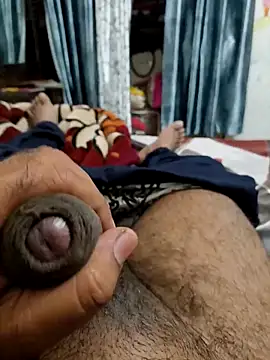 Snapshot of Gururonny07 chatting on February 2025 09:36:01 PM Gururonny07 online show from February 2025 09:36:01 PM