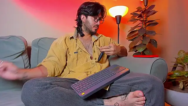 Snapshot of Ackerman_Eren_ chatting on September 2025 09:53:02 AM Ackerman Eren online show from September 2025 09:53:02 AM