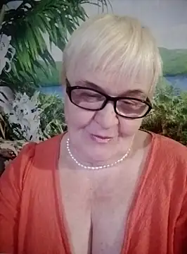 VioletSweet566 online show from February 2025 10:15:01 PM