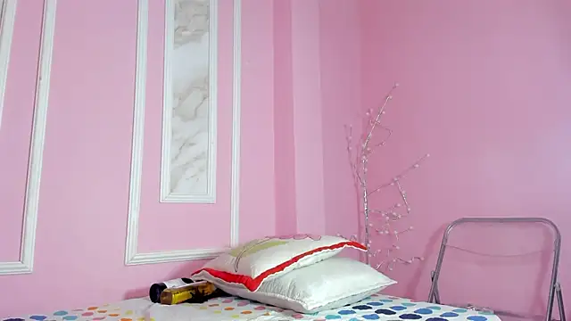 Antonellasmith00 online show from March 2025 01:18:02 PM