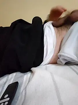 Snapshot of fubu1987sd chatting on December 2025 09:20:02 PM fubu1987sd online show from December 2025 09:20:02 PM