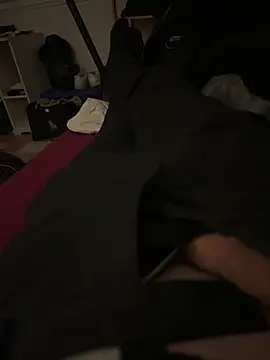 pignoufe online show from February 2026 10:43:01 PM