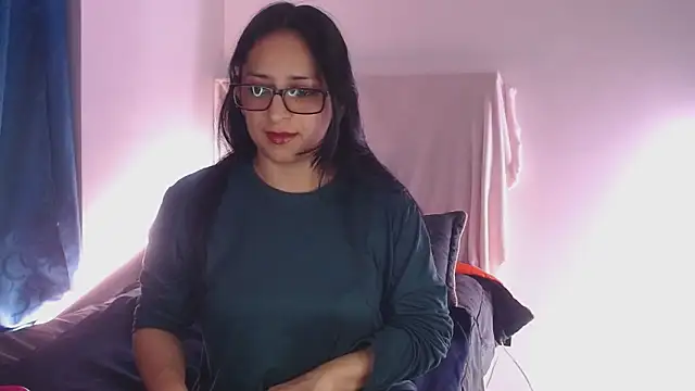 Snapshot of Andrea_Sexx_ chatting on February 2025 01:10:01 AM Andrea Sexx online show from February 2025 01:10:01 AM