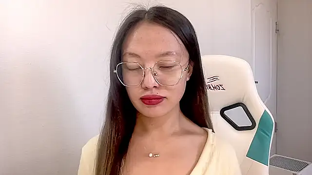 Risalynn online show from January 2025 05:44:02 AM