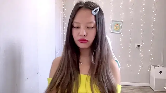 Risalynn online show from March 2025 06:21:02 AM