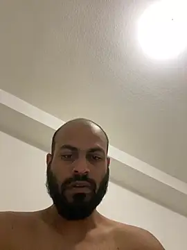 Snapshot of islandvybee55 chatting on March 2025 06:40:01 AM islandvybee55 online show from March 2025 06:40:01 AM