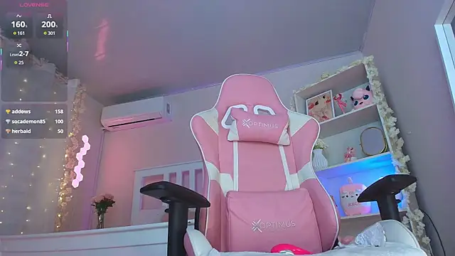 ely cherry18 online show from May 2026 11:23:04 PM