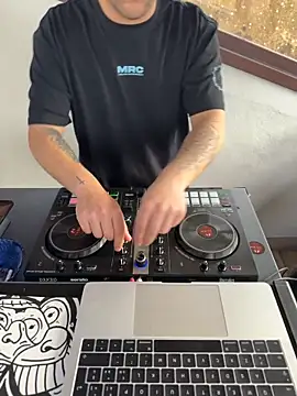 ErPumas126 online show from March 2026 03:18:01 PM