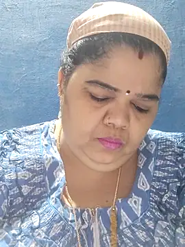 Snapshot of tamilthanushri chatting on April 2026 06:05:02 AM tamilthanushri online show from April 2026 06:05:02 AM