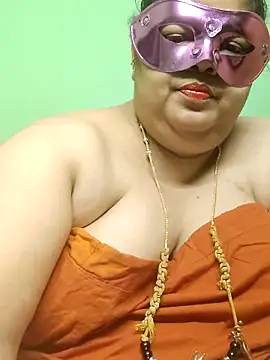 Snapshot of tamilthanushri chatting on June 2026 06:40:02 PM tamilthanushri online show from June 2026 06:40:02 PM