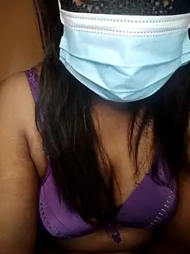 Nethmi156 online show from February 2026 05:30:02 PM