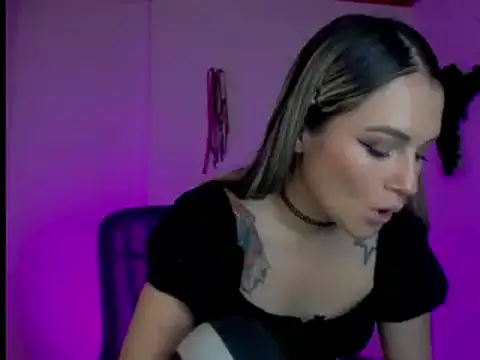 Snapshot of kim_jeins11 chatting on December 2024 12:33:01 AM kim jeins11 online show from December 2024 12:33:01 AM