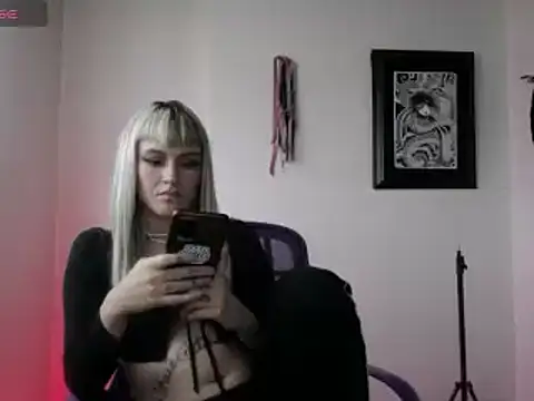 Snapshot of kim_jeins11 chatting on March 2025 08:22:01 PM kim jeins11 online show from March 2025 08:22:01 PM