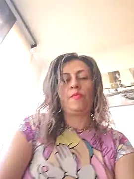 Latiinvenushot online show from February 2026 01:05:02 PM