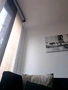 Latiinvenushot online show from March 2026 02:34:01 PM