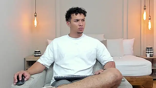 Snapshot of Dominick_star chatting on March 2025 07:20:01 AM Dominick star online show from March 2025 07:20:01 AM