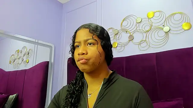 Sofi Fox  online show from February 2025 11:33:01 AM