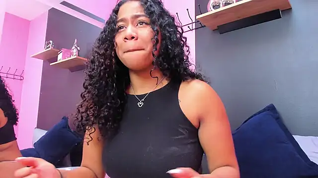 Sofi Fox  online show from March 2025 04:22:02 PM