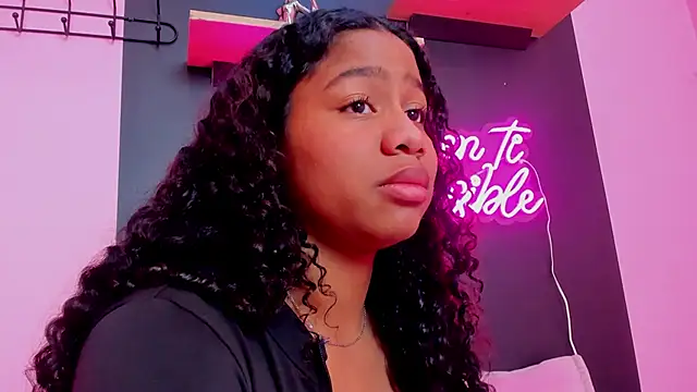 Sofi Fox  online show from March 2025 04:20:02 PM