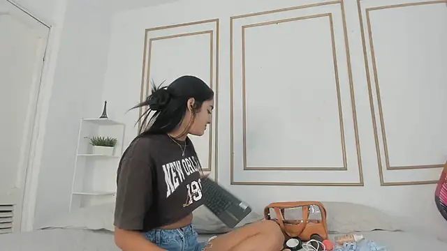 natalia aguirre1 online show from February 2025 12:37:02 PM