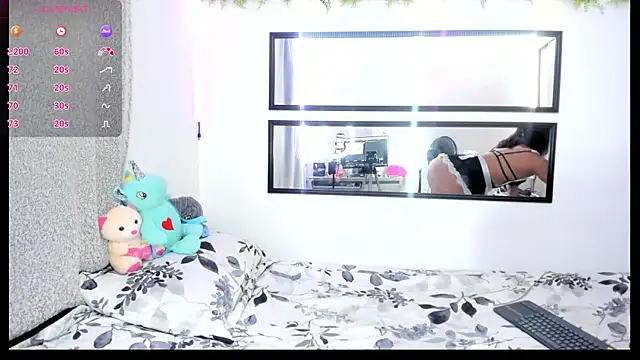 Stardarling  online show from February 2026 11:42:01 AM