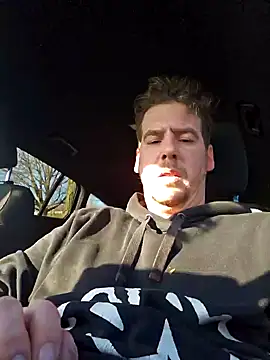 Snapshot of Titanhoott chatting on December 2024 12:45:02 PM Titanhoott online show from December 2024 12:45:02 PM