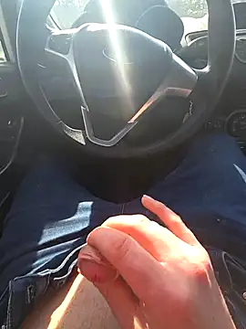 Snapshot of Titanhoott chatting on March 2025 10:24:02 AM Titanhoott online show from March 2025 10:24:02 AM