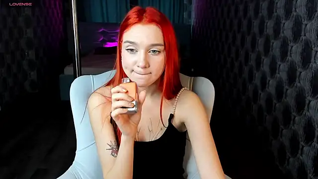 Lesi Moonie01 online show from December 2024 08:23:02 AM
